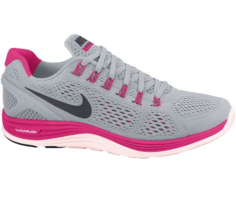 laufschuhe von nike für damen